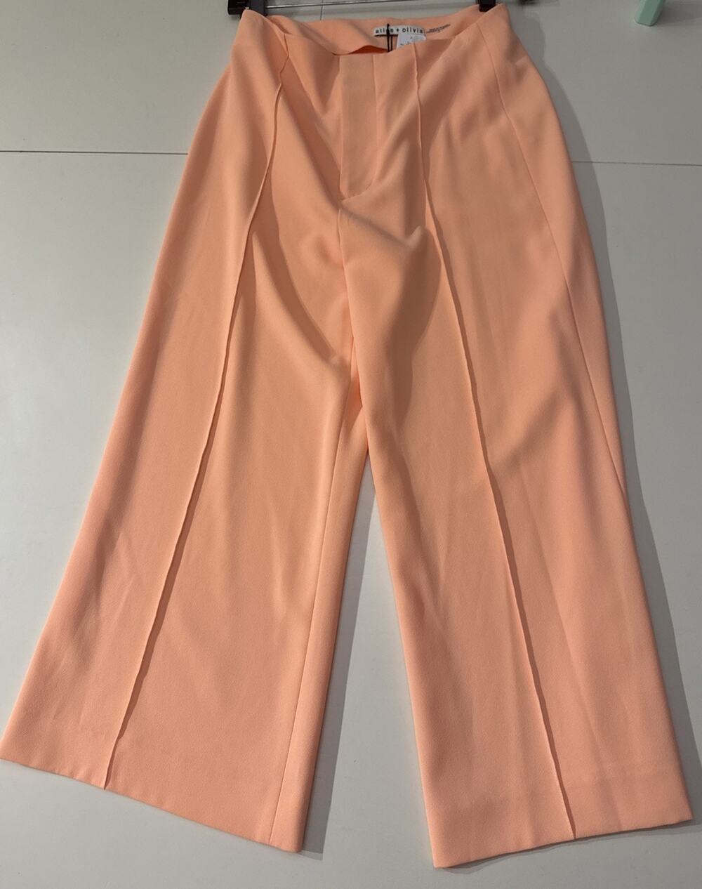 Alice + Olivia Dylan Pants Peach Crepe High Waist Wide Leg Crop Slacks NWT Size0